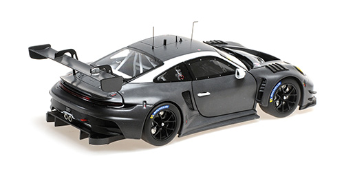 Minichamps - Porsche 911 (992) GT3 R - Carbon - Customer Delivery Version - 2023 - 1/18