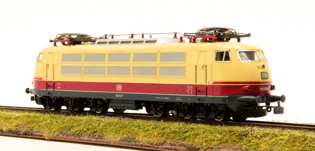 Märklin 3354 - Locomotive électrique BR 103 - DB