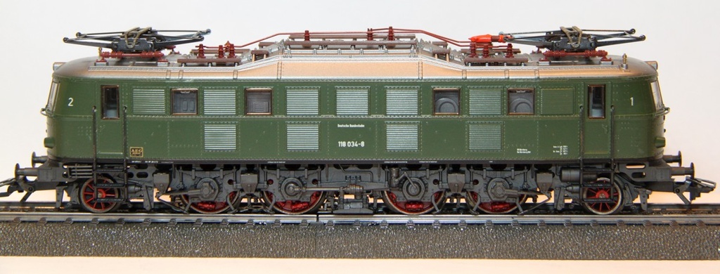 Märklin 3367 -Locomotive électrique BR 118 - DB