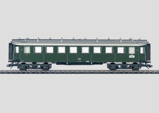 [MAR-41352] Märklin 41352 - Voiture de train rapide - Modèle réel : B4ü Bay 11/30 - 2ème classe - DB - HO  
