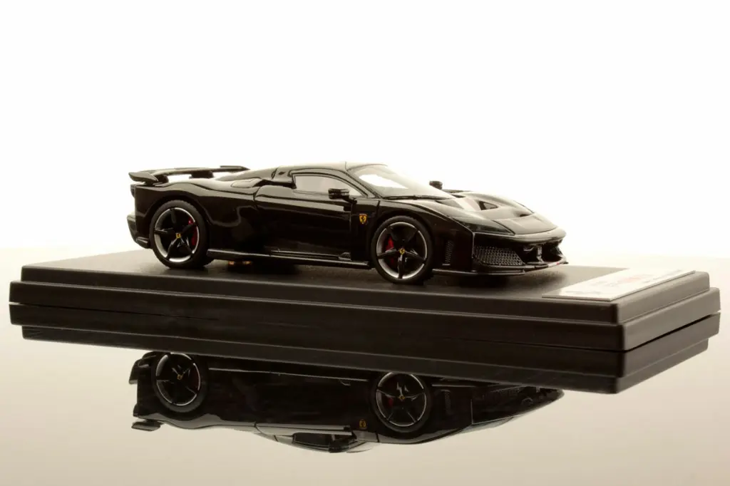 Looksmart - Ferrari F80 - Nero Daytona with Livery - 1/43
