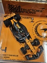 Minichamps - McLaren F1 Team MCL38 -  Set de 2 voitures - Champions Constructeurs 2024 - # 81 Piastri / # 4 Norris - 1/43 - Edition limitée à 216 pièces