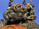 Warhammer 40K - Modèle terminé - Black Templar - Chapelain Primaris à moto - Dimensions : env. L.90 x l.60 x H.80mm - Socle : 100mm - Réalisation unique (Kitbash) - Artiste : Hex