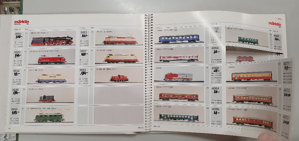 Catalogue Märklin 1985/86 pour détaillants - État passable - Avec annotations manuscrites et pages modifiées/découpées - Incomplet (Occasion vérifiée)