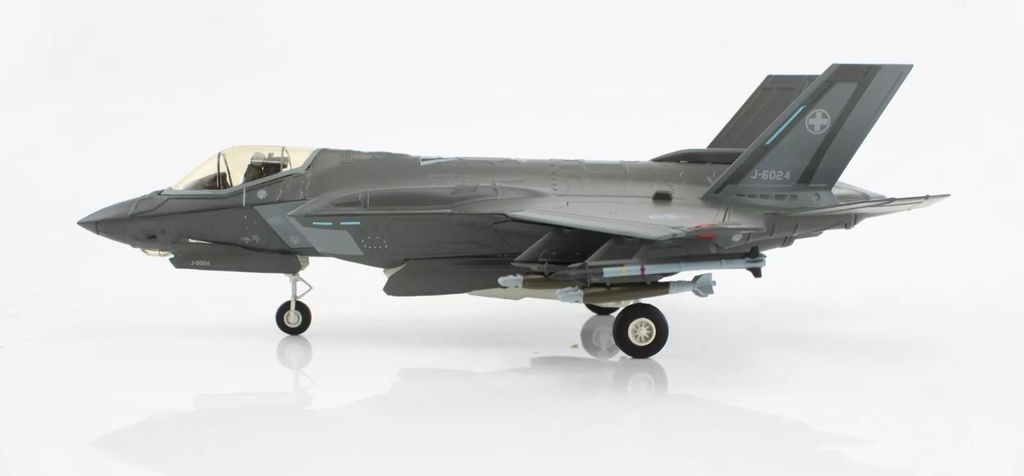 Hobby Master - F-35A Lightning II - Swiss Air Force - J-6024 - Version avec Drag Chute Pod (2023) - 1/72