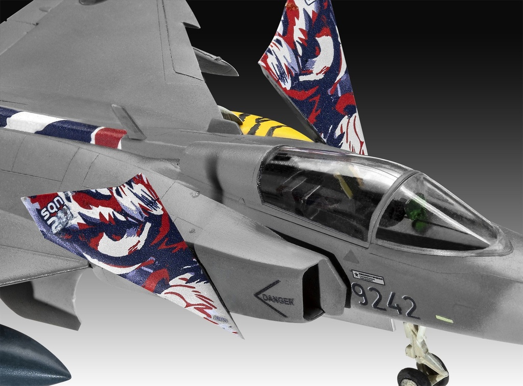 Revell 03776 - Saab JAS-39C Gripen - 20.2 cm long - 110 pièces - 1/72