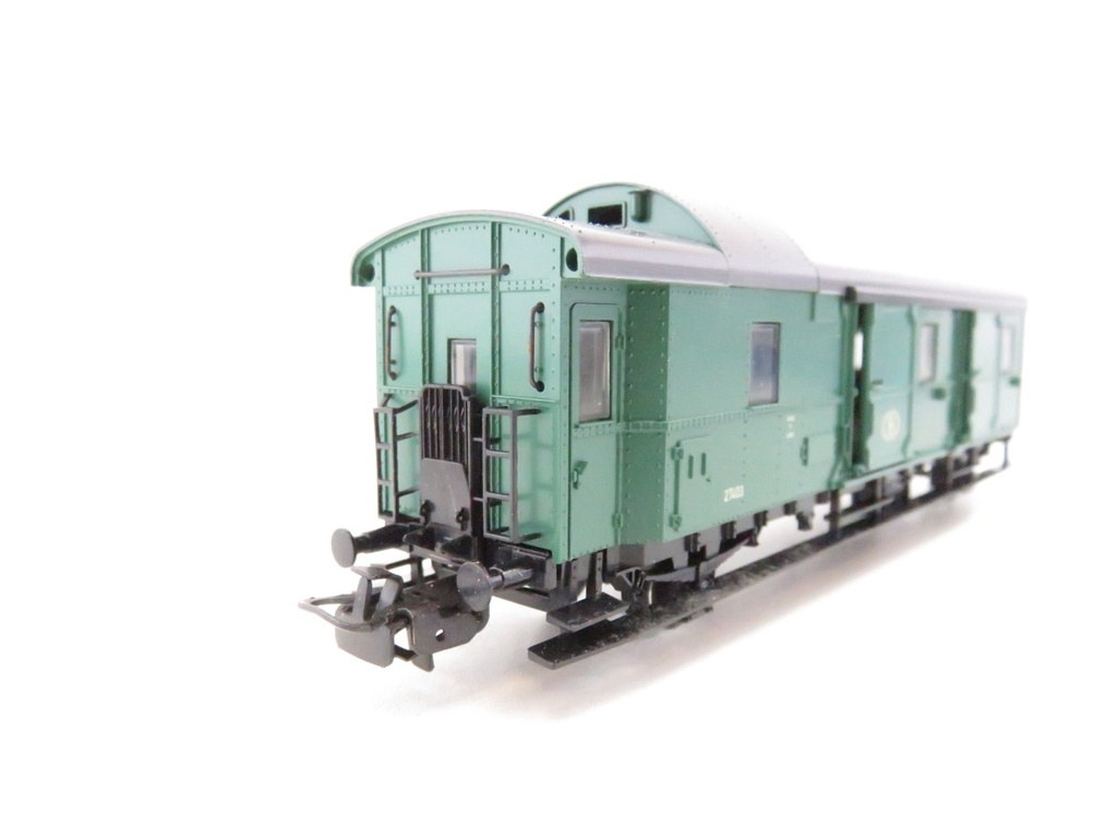Märklin 4115 - Fourgon à bagages de train avec portes roulantes - SNCB - HO