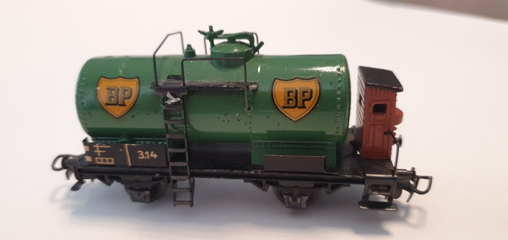 Märklin 314 - COLLECTOR !! - Wagon citerne BP - Sans boîtage - HO - (Occasion vérifiée)