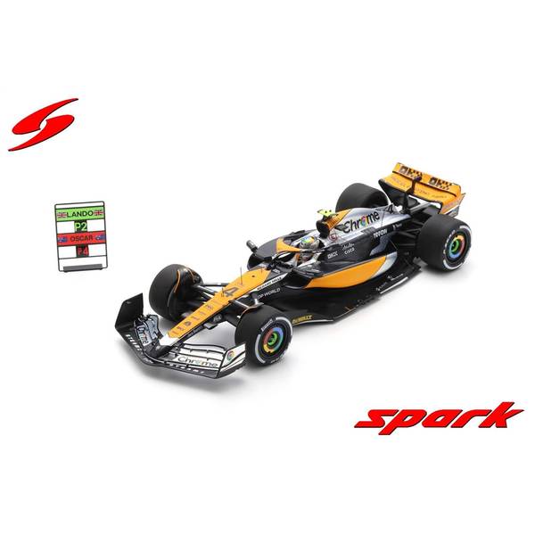 Spark - McLaren MCL60 - 2nd GreatBritain GP 2023 - #4 - L. Norris - 1/18 (avec panneautage) - y compris vitrine de présentation