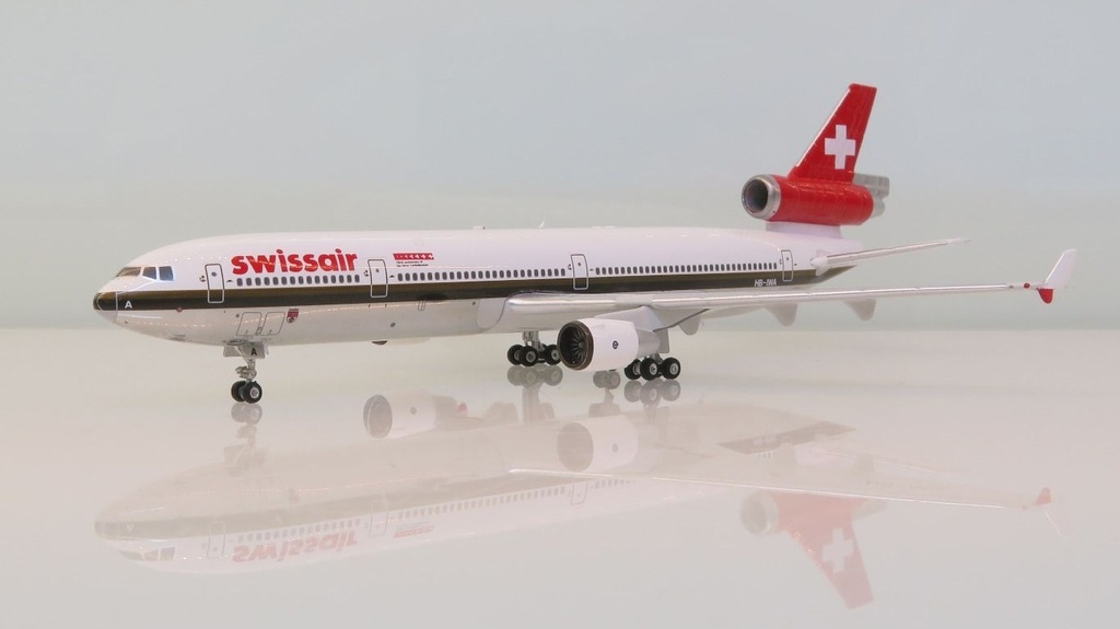 Phoenix - McDonnell Douglas MD-11 Swissair - "700 ans Confédération suisse" - HB-IWA - 1/400