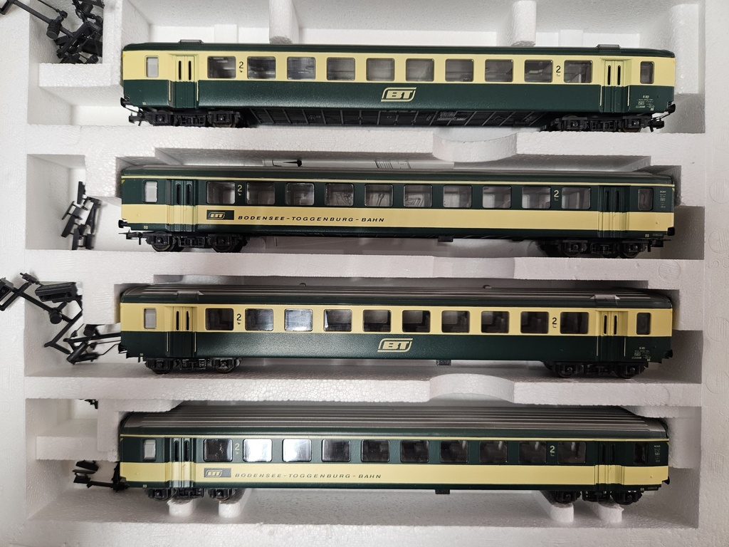 Lima 149787K - Coffret voitures voyageurs (4 pièces) - 2ème classe - Bodensee-Toggenburg-Bahn - HO
