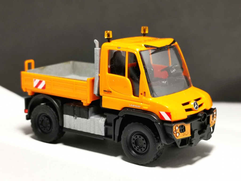 Busch 50934 - Mercedes Unimog U430 - Orange - 1/87