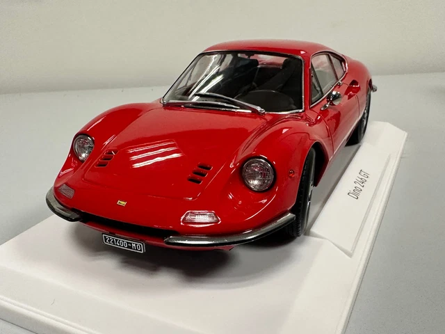 Norev - Ferrari Dino 246 GT  - 1968 - 1/18