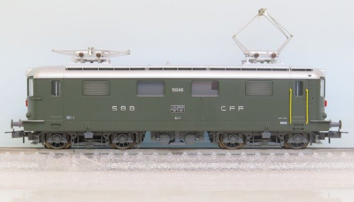 Lima 208486 - Locomotive électrique Re 4/4 I - "SBB 10046" - TEE OLD - HO (Emballage défraîchi)