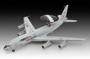 Revell 3794 - Boeing E-3A - 31.4 cm long - 77 pièces - 1/144