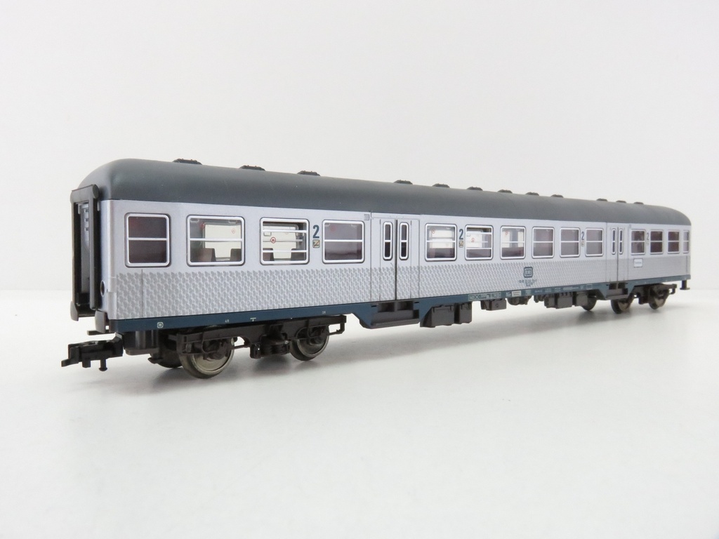 Fleischmann 5142 Wagon DB voyageurs 2ème classe HO