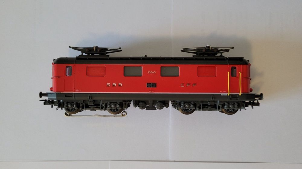 Lima 208445AC - Locomotive électrique Re 4/4 "SBB 10040" - HO (Emballage défraîchi)