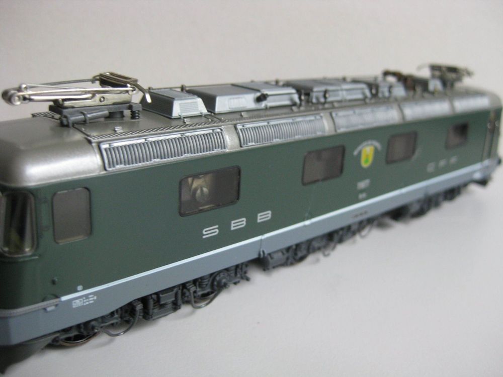 HAG - 196 Locomotive Re 6/6 SBB "Neuhausen a. Rh'fall"- HO