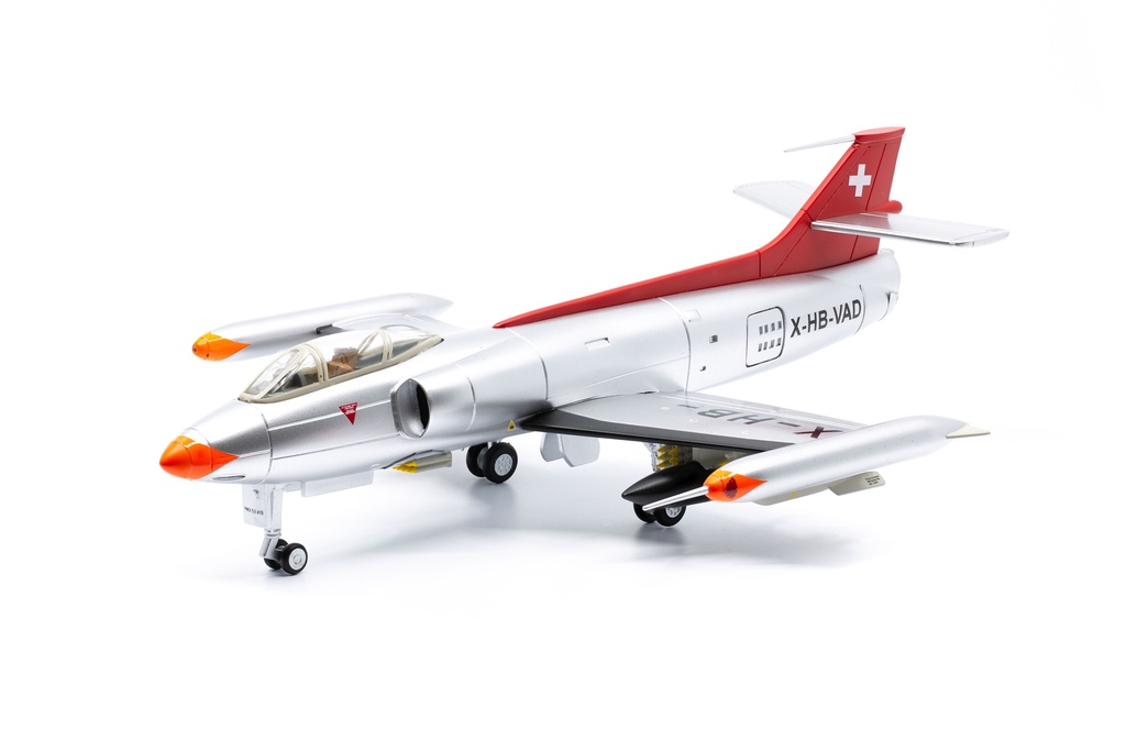 ACE - FFA P-16 Jet X-HB-VAD avec armement - 1/72