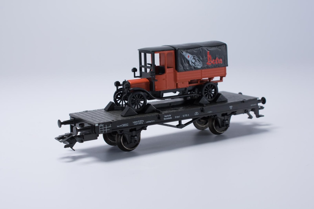 Märklin 46841 - Wagon plat à 2 essieux type X "Erfurt" ( DRG ) avec camion SAG en métal couleurs de Béru - HO