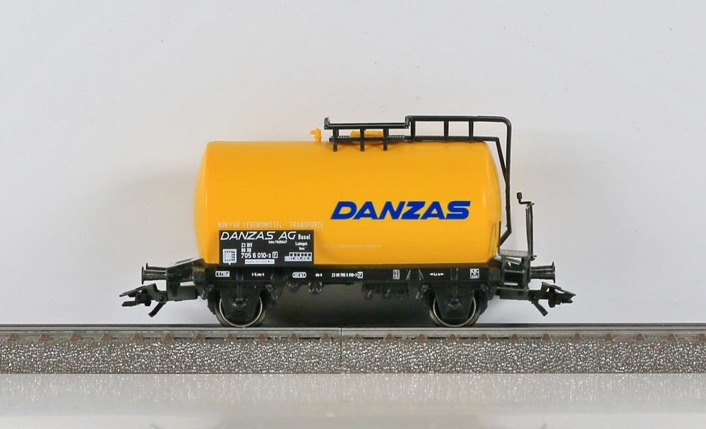 Märklin 46422 - Wagon citerne "Danzas" - DB - HO