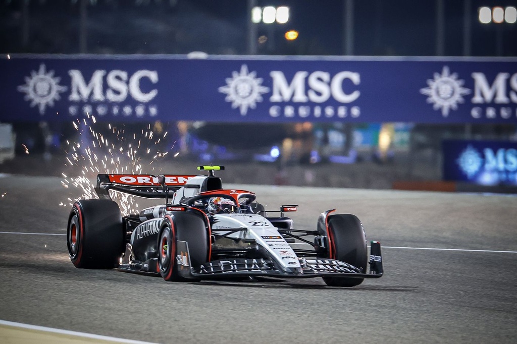 Spark - AlphaTauri AT04 Bahrain GP 2023 - Nyck de Vries - 1/43
