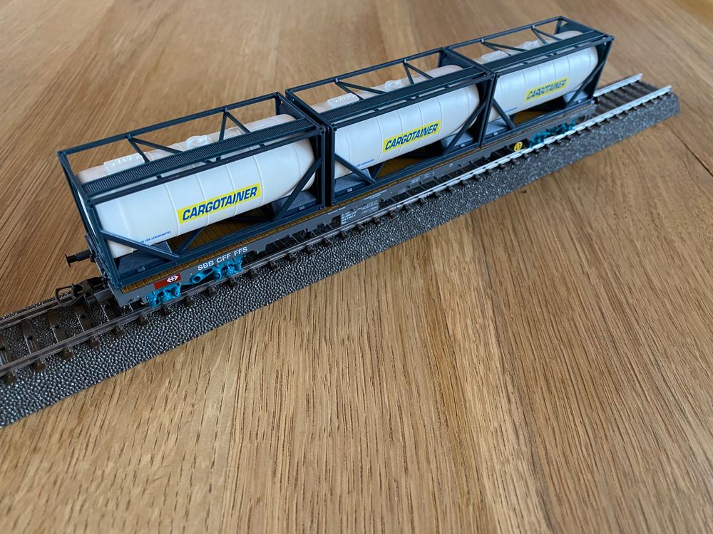 HAG 396 - SBB Wagon citerne "Cargotainer" - AC - HO