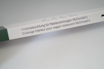 HAG 545 Eclairage pour wagon restaurant McDonald's - HO (DC)