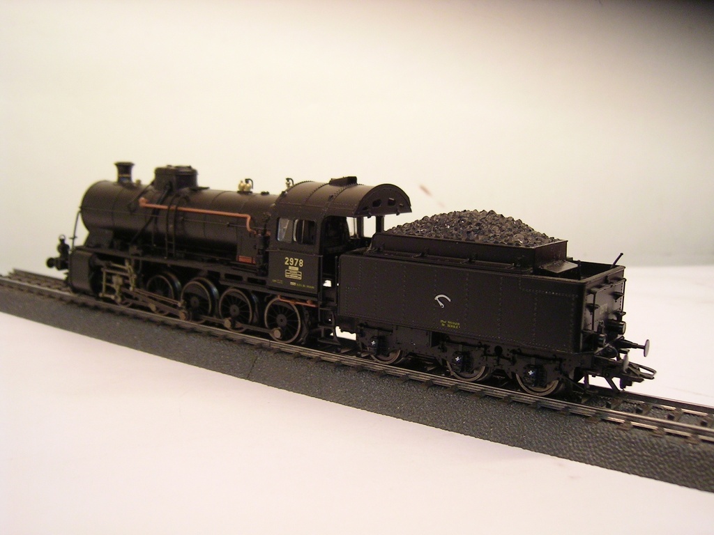 Roco 43872 - Locomotive à vapeur avec tender C 5/6 du Saint-Gothard "Elefant" - SBB - 2961 - HO  