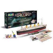 Revell 05715 - Set Gift 100 ans R.M.S. Titanic - 1/400 - 67 cm long - inclus colle, pinceau et peintures