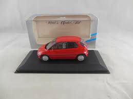 Minichamps E 1 - Rouge - 1993 - 1/43  