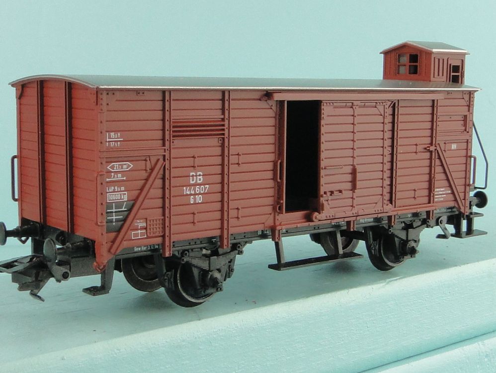 Märklin 4880 - Wagon de marchandises type G10 avec guérite de frein - DB - HO  