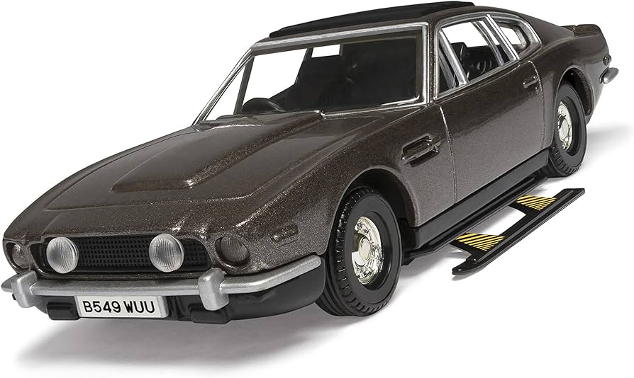 Corgi - James Bond - Aston Martin V8 - Vantage Volante "The Living Daylights" - 1/36 