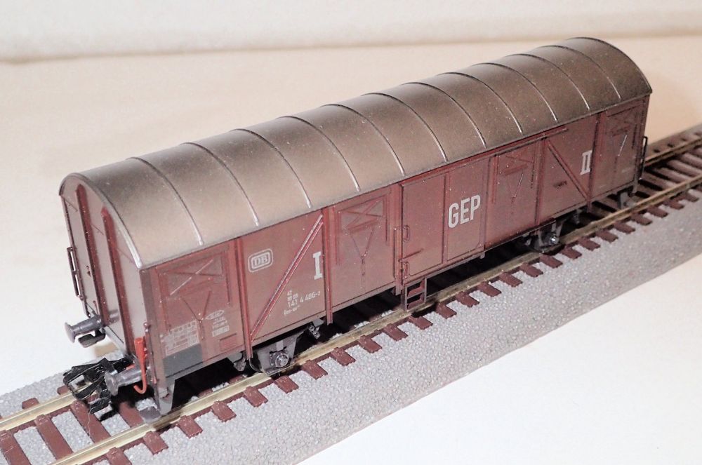 Märklin 4703 - Wagon marchandises couvert - "GEP II" - DB - HO