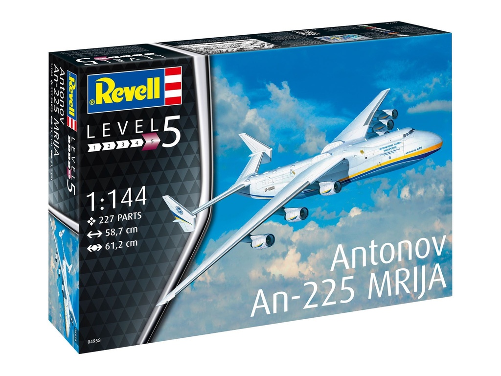 Revell 04958 - TAntonov An-225 Mrija - 1/144 - 61.2 cm envergure - 227 pièces