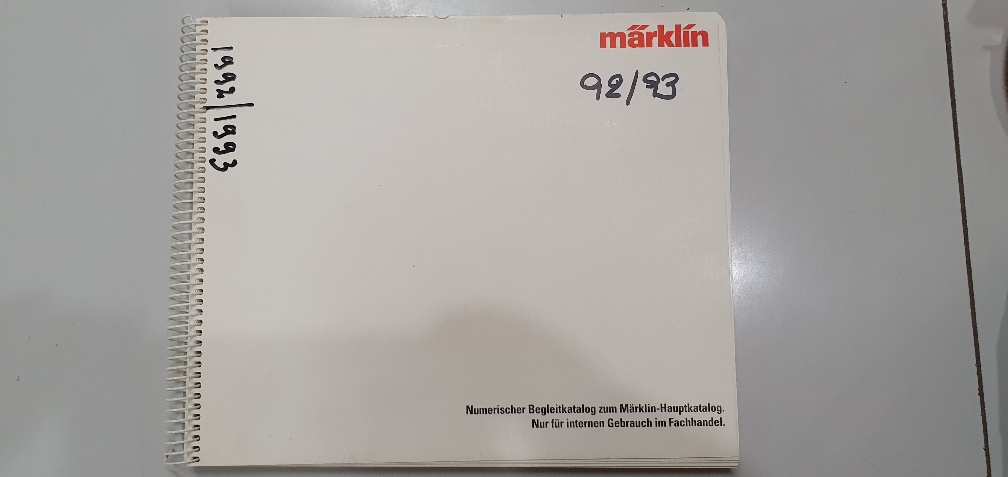 Catalogue Märklin 1992/93 pour détaillants - État correct - Avec annotations manuscrites (Occasion vérifiée)
