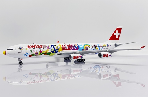 [JCW-XX20300] JC Wings - Airbus A340-300 Swiss "Zürich-San Francisco" - HB-JMJ- Avec support de présentation - 1/200