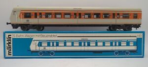 [MAR-4185] Märklin 4185 - Voiture voyageurs pour RER avec cabine de pilotage - 2ème classe - DB - HO