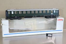 [MAR-4241] Märklin 4241 - Voiture voyageurs- 2ème classe - 30524  - ÖBB - HO
