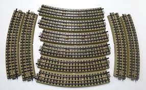 [OKAZ-MAR-3600A] Märklin 3600A HO Rail courbe ancien M avec ballast 195mm 30° (Occasion vérifiée)