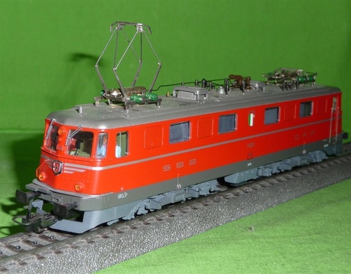 [HAG-128-Neuchâtel] HAG 128 - Locomotive Ae 6/6 (avec pilote) "Neuchâtel" - (SBB-CFF) - HO