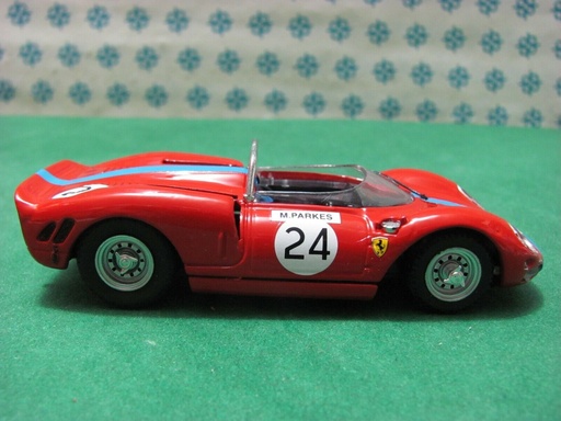 [BES-9124] Best Models - Ferrari 365 P2 - M. Parkes - Brands Hatch 1965 - 1/43
