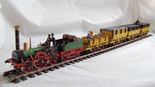 [MAR-5750] Märklin 5750 - Composition Train voyageurs historique (1835) "Adler" (1 locomotive à vapeur, 1 tender avec 2 barils et 3 voitures fermées et 1 ouverte) - DB - échelle I 