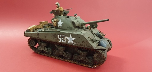 [BUILT-0002] Tank US - WW2 - Modèle Sherman M4 - Modèle terminé - Réalisation de niveau professionnel - 1/35