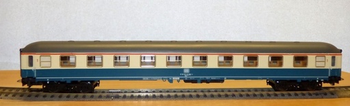 [LIL-894 04] Liliput 894 04 - Voiture grandes lignes à 2 bogies de 1ère classe type Büm - 43-064-4 - DB - HO            