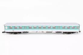 [MAR-8780] Mini-Club 8780 - Voiture voyageurs - 2ème classe - DB - "Z"   