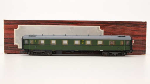 [LIL-841 02] Liliput 841 02 - Voiture grandes lignes type - 1ère  classe - 11 034 dépôt de Hanovre - (plaques d'itinéraire incluses) - DR - HO 